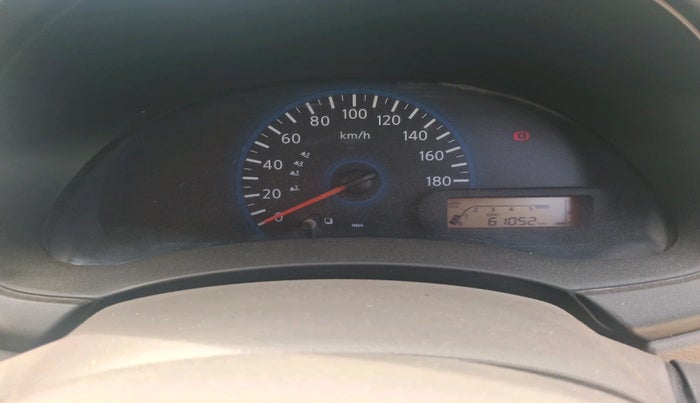 2015 Datsun Go T, Petrol, Manual, 61,052 km, interior