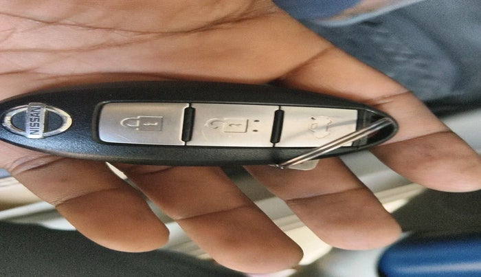 2012 Nissan Sunny XV DIESEL, Diesel, Manual, 1,24,660 km, interior