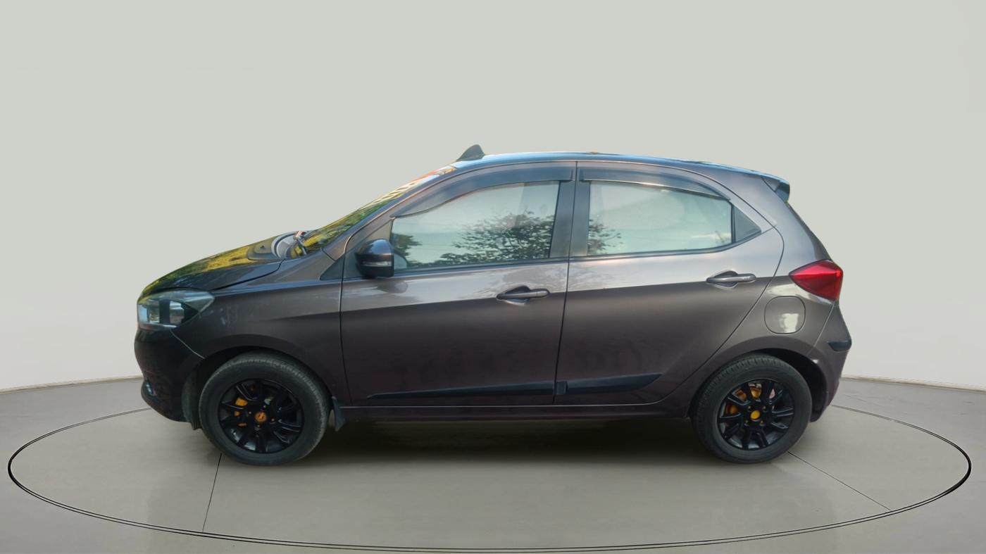 2018 Tata Tiago XZ DIESEL, Diesel, Manual, 72,101 km, exterior