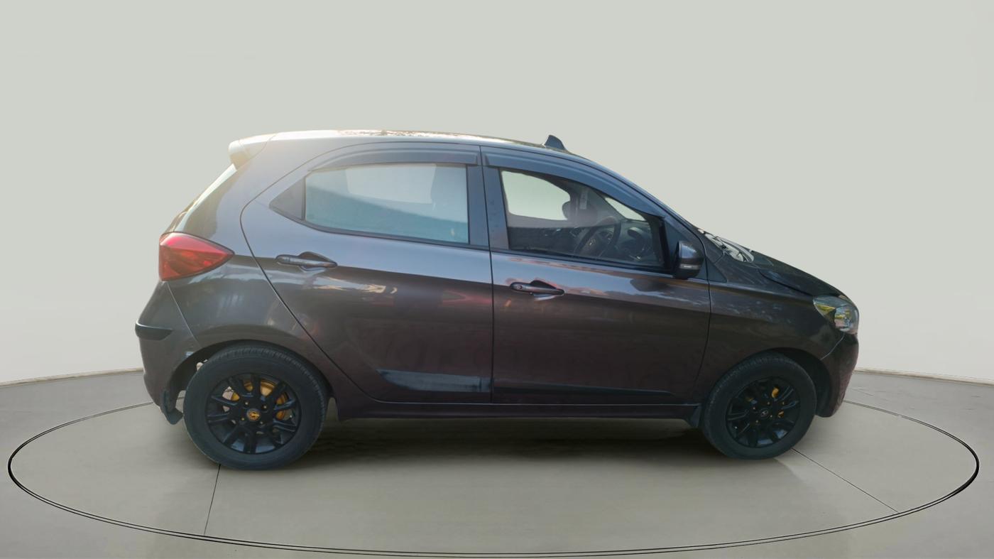 2018 Tata Tiago XZ DIESEL, Diesel, Manual, 72,101 km, exterior