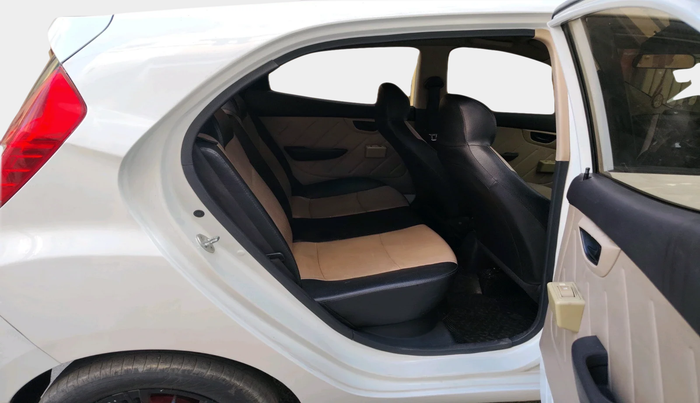 2015 Hyundai Eon D-LITE+, Petrol, Manual, 82,437 km, interior