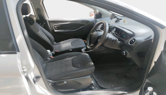 2019 Ford New Figo TITANIUM 1.2 PETROL MT, Petrol, Manual, 41,594 km, interior