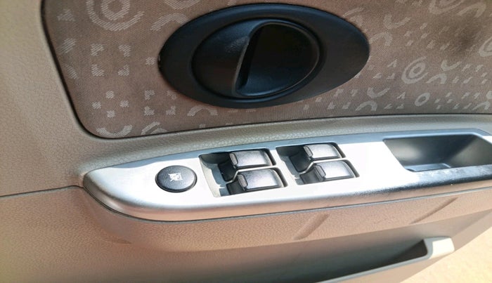 2012 Chevrolet Spark LT 1.0, Petrol, Manual, 40,547 km, interior