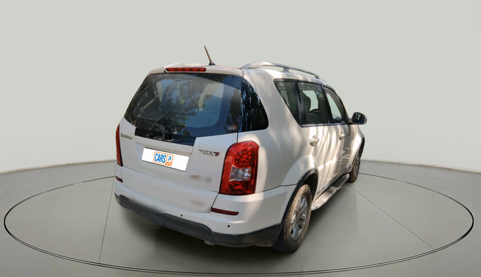 2013 Ssangyong Rexton RX7, Diesel, Automatic, 1,22,157 km, exterior