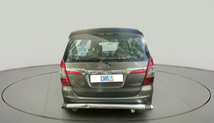 2013 Toyota Innova 2.5 VX 7 STR, Diesel, Manual, 1,29,998 km, exterior