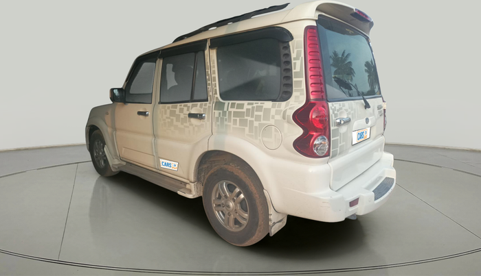 2014 Mahindra Scorpio VLX 2WD, Diesel, Manual, 1,51,978 km, exterior