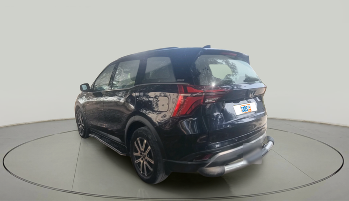 2022 Mahindra XUV700 AX 7 P AT 7 STR, Petrol, Automatic, 40,384 km, exterior