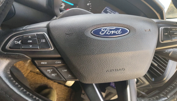 2018 Ford Ecosport TITANIUM 1.5L DIESEL, Diesel, Manual, 1,14,488 km, interior