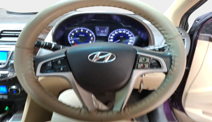 2012 Hyundai Verna FLUIDIC 1.6 VTVT SX, Petrol, Manual, 10,00,000 km, interior