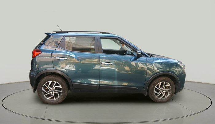 2023 Mahindra XUV300 W8 (O) 1.2 PETROL AMT, Petrol, Automatic, 38,986 km, exterior