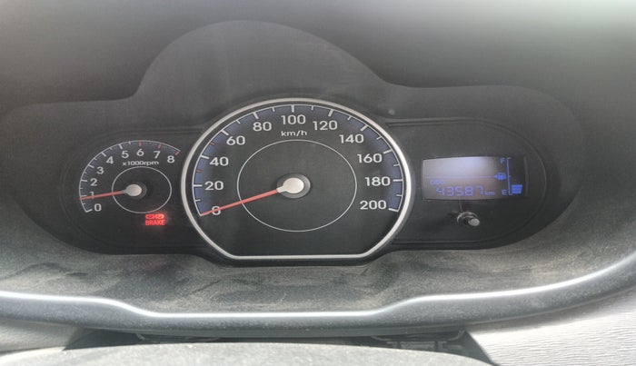 2016 Hyundai i10 MAGNA 1.1, Petrol, Manual, 43,587 km, interior