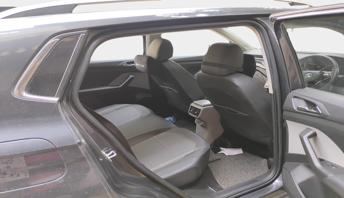 2022 Skoda KUSHAQ STYLE 1.5L TSI MT, Petrol, Manual, 15,00,000 km, interior