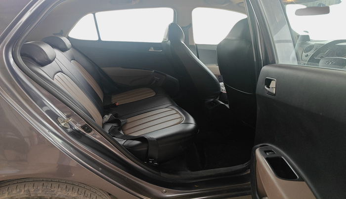 2016 Hyundai Grand i10 ASTA (O) AT 1.2 KAPPA VTVT, Petrol, Automatic, 52,473 km, interior