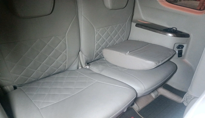 2019 Maruti Ertiga ZXI SHVS, Petrol, Manual, 39,777 km, interior