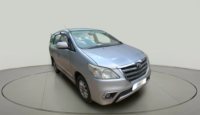 2014 Toyota Innova 2.5 VX 8 STR, Diesel, Manual, 1,84,910 km, exterior