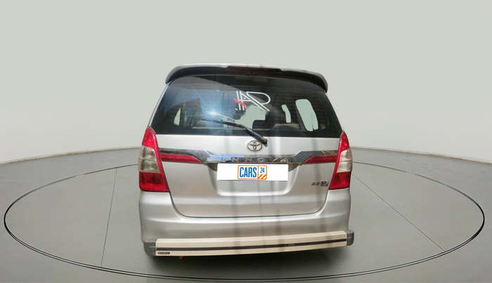 2014 Toyota Innova 2.5 VX 8 STR, Diesel, Manual, 1,84,910 km, exterior