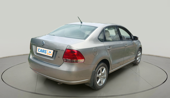 2013 Volkswagen Vento HIGHLINE DIESEL 1.6, Diesel, Manual, 88,461 km, exterior