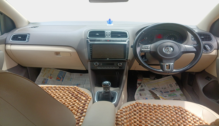 2013 Volkswagen Vento HIGHLINE DIESEL 1.6, Diesel, Manual, 88,461 km, interior