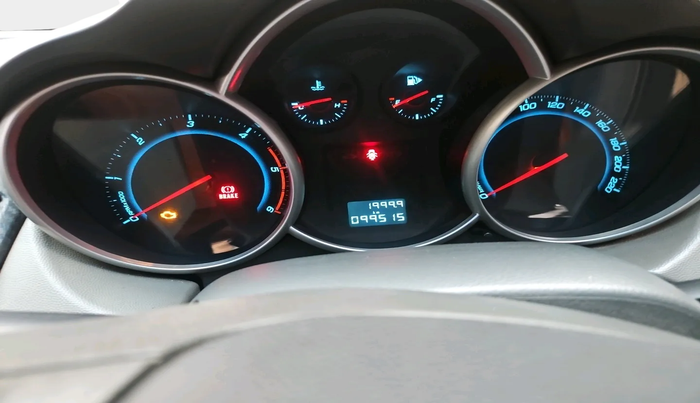 2010 Chevrolet Cruze LT, Diesel, Manual, 99,515 km, interior