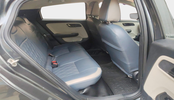 2021 Tata ALTROZ XT PETROL, Petrol, Manual, 12,540 km, interior