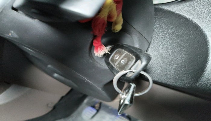 2018 Renault Duster 85 PS RXZ DIESEL, Diesel, Manual, 1,31,964 km, interior