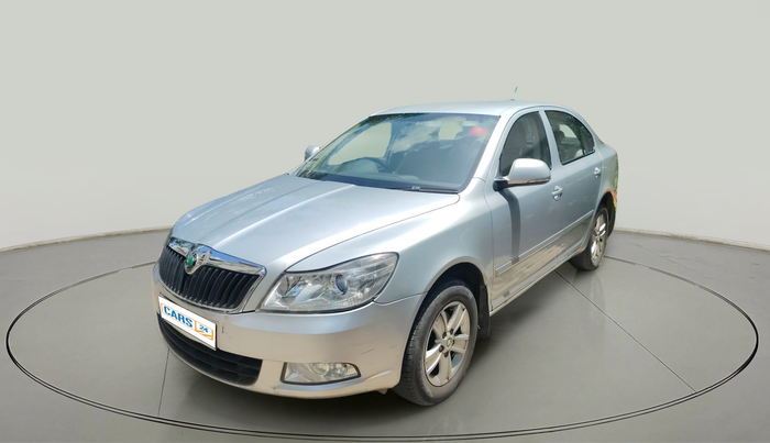 2011 Skoda Laura AMBIENTE 1.8 TSI, Petrol, Manual, 87,753 km, exterior