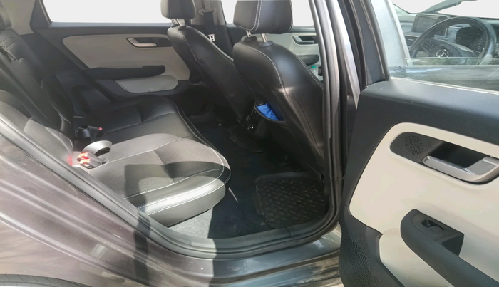 2021 Tata ALTROZ XZ PETROL, Petrol, Manual, 25,008 km, interior