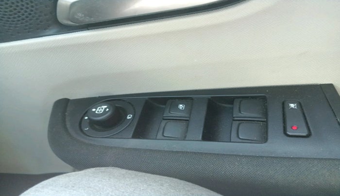 2021 Tata ALTROZ XZ PETROL, Petrol, Manual, 25,008 km, interior