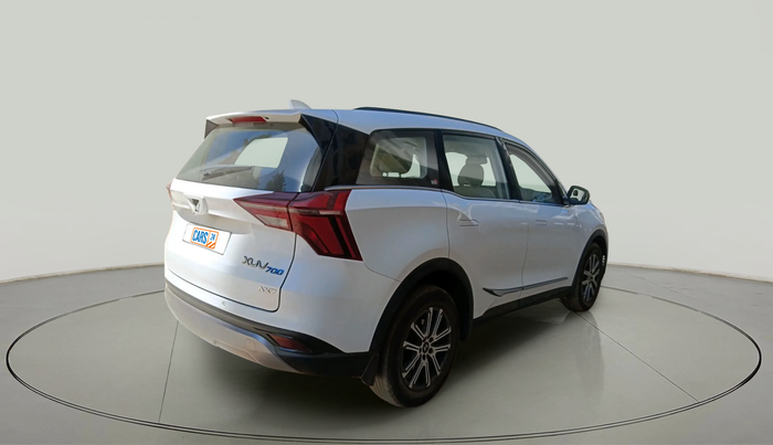 2021 Mahindra XUV700 AX 7 P MT 7 STR, Petrol, Manual, 42,484 km, exterior