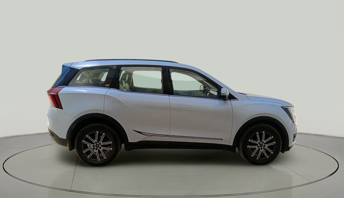 2021 Mahindra XUV700 AX 7 P MT 7 STR, Petrol, Manual, 42,484 km, exterior