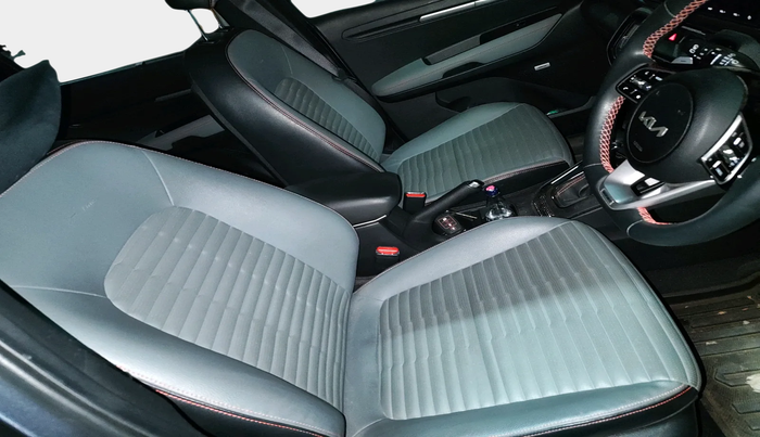 2022 KIA SONET X LINE 1.5 AT, Diesel, Automatic, 10,013 km, interior