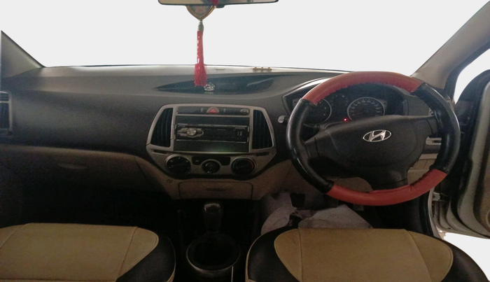 2012 Hyundai i20 MAGNA 1.4 CRDI, Diesel, Manual, 1,14,370 km, interior