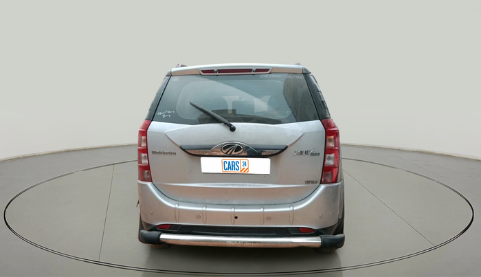 2015 Mahindra XUV500 W10, Diesel, Manual, 94,624 km, exterior