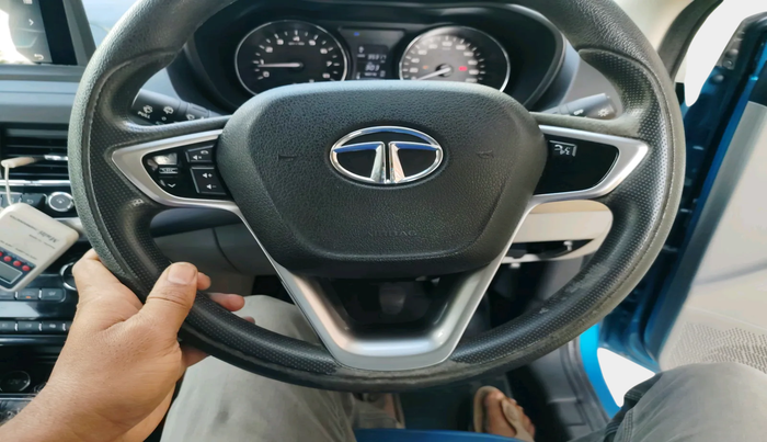 2017 Tata NEXON XZ PLUS DIESEL, Diesel, Manual, 35,317 km, interior