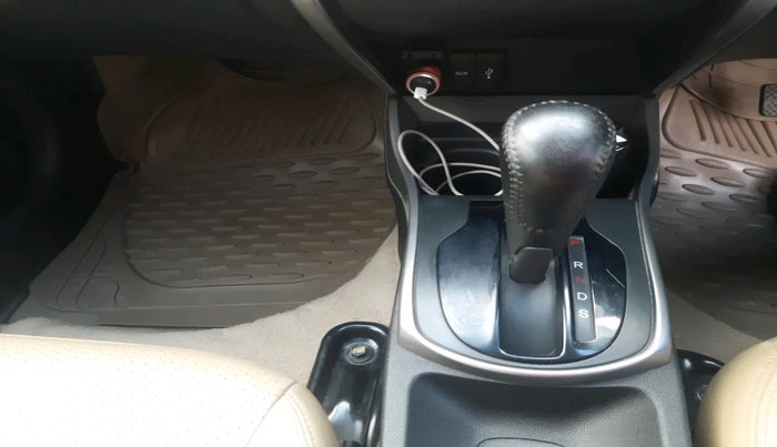 2015 Honda City 1.5L I-VTEC VX CVT, Petrol, Automatic, 86,622 km, interior