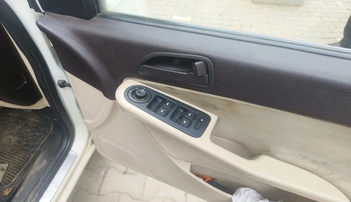 2011 Tata Manza ELAN QUADRAJET, Diesel, Manual, 1,18,725 km, interior