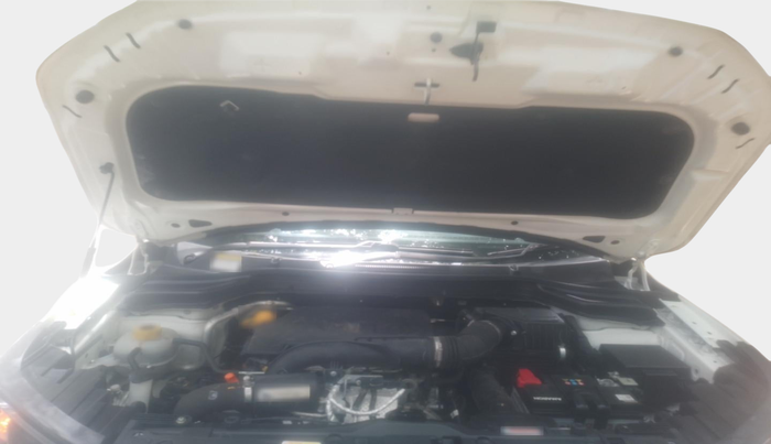 2023 Mahindra XUV300 W8 (O) 1.2 PETROL, Petrol, Manual, 12,382 km, exterior