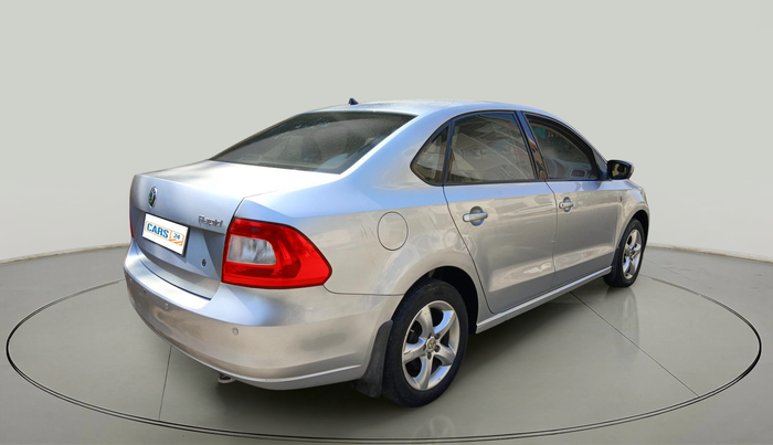 2012 Skoda Rapid ELEGANCE 1.6 MPI AT, Petrol, Automatic, 54,100 km, exterior