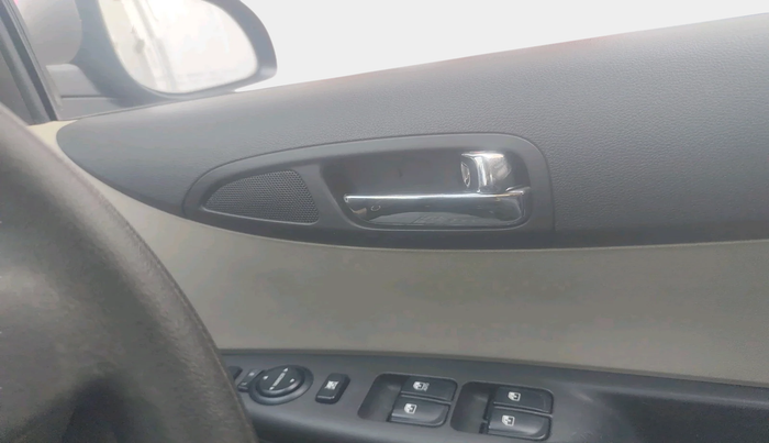 2012 Hyundai i20 MAGNA 1.2, Petrol, Manual, 16,493 km, interior