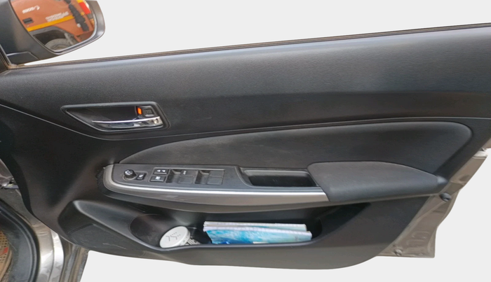 2019 Maruti Swift ZXI AMT, Petrol, Automatic, 41,643 km, interior