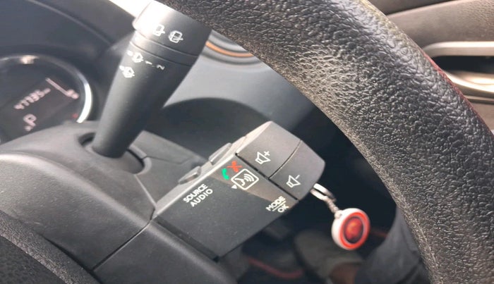 2018 Renault Duster RXS CVT, Petrol, Automatic, 47,735 km, interior