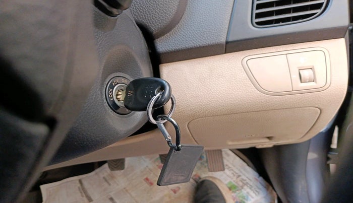 2014 Hyundai Eon MAGNA +, Petrol, Manual, 69,330 km, interior