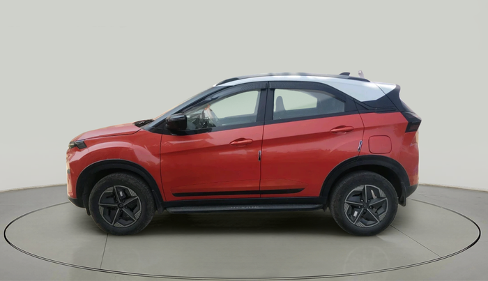 2024 Tata NEXON CREATIVE PLUS 1.2 REVOTRON 7 DCA DT, Petrol, Automatic, 20,305 km, exterior