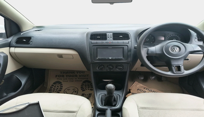 2013 Volkswagen Polo COMFORTLINE 1.2L PETROL, Petrol, Manual, 98,011 km, interior