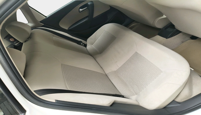 2013 Volkswagen Polo COMFORTLINE 1.2L PETROL, Petrol, Manual, 98,011 km, interior