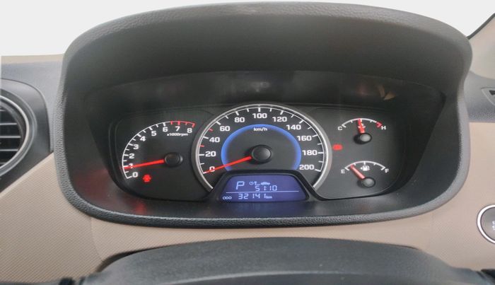 2016 Hyundai Grand i10 ASTA (O) AT 1.2 KAPPA VTVT, Petrol, Automatic, 32,141 km, interior