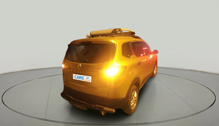 2020 Renault TRIBER RXT, Petrol, Manual, 1,09,077 km, exterior