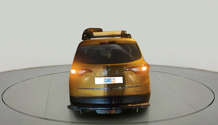 2020 Renault TRIBER RXT, Petrol, Manual, 1,09,077 km, exterior