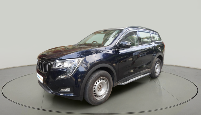 2022 Mahindra XUV700 MX D MT 5 STR, Diesel, Manual, 18,553 km, exterior