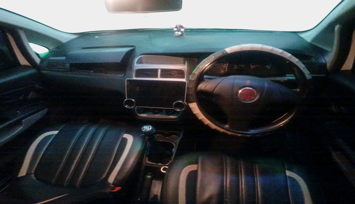 2012 Fiat Grand Punto ACTIVE 1.3, Diesel, Manual, 1,00,350 km, interior